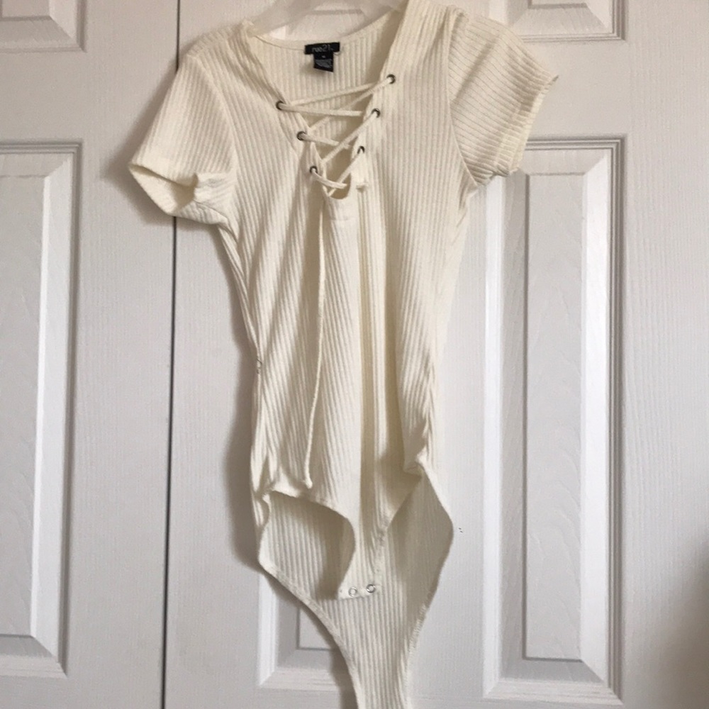 Off white body suit